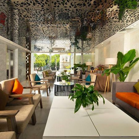 The Blue Hotel مدينة هوشي منه المظهر الخارجي الصورة