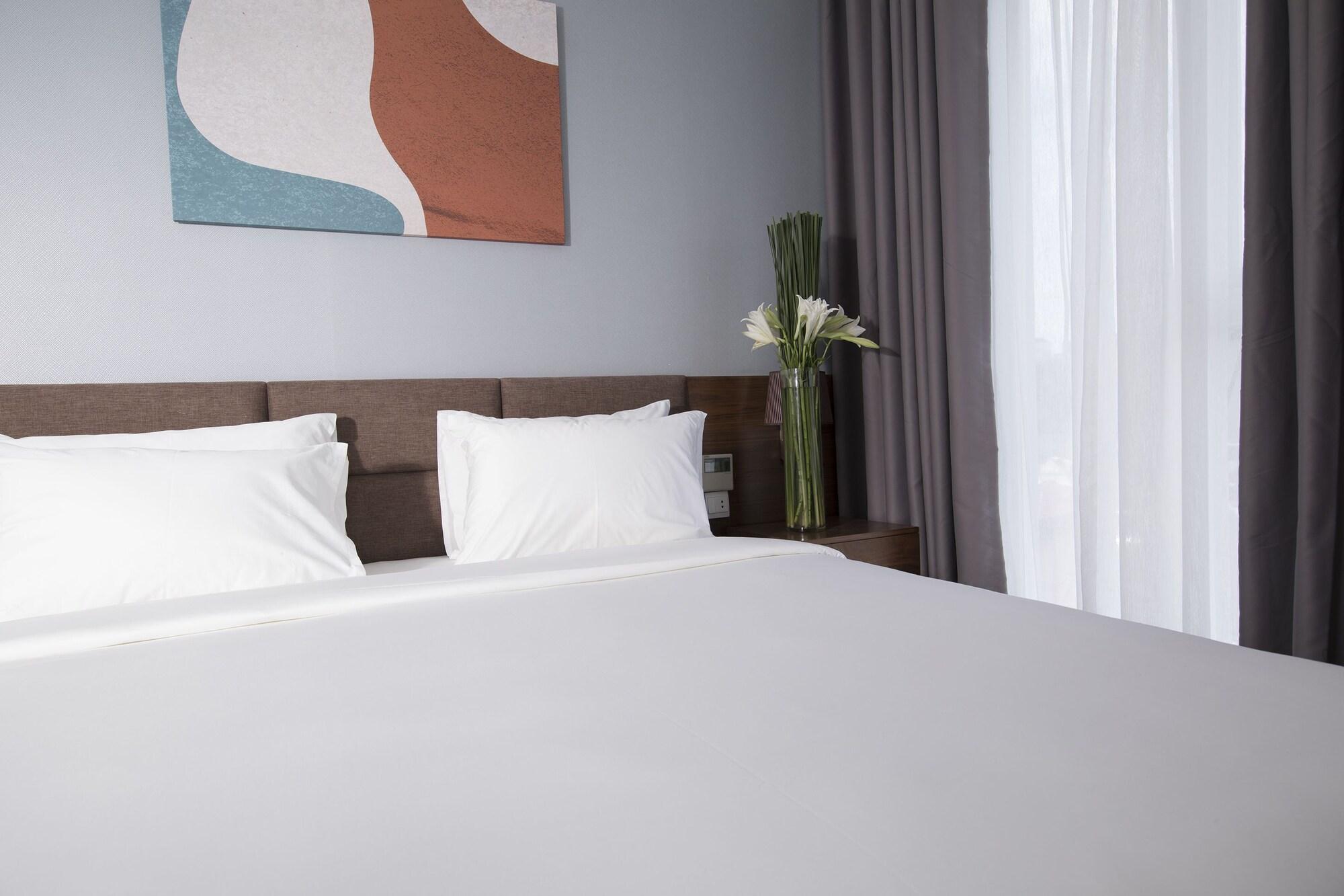The Blue Hotel مدينة هوشي منه المظهر الخارجي الصورة