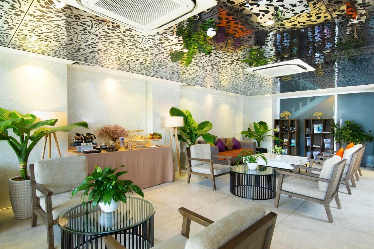 The Blue Hotel مدينة هوشي منه المظهر الخارجي الصورة