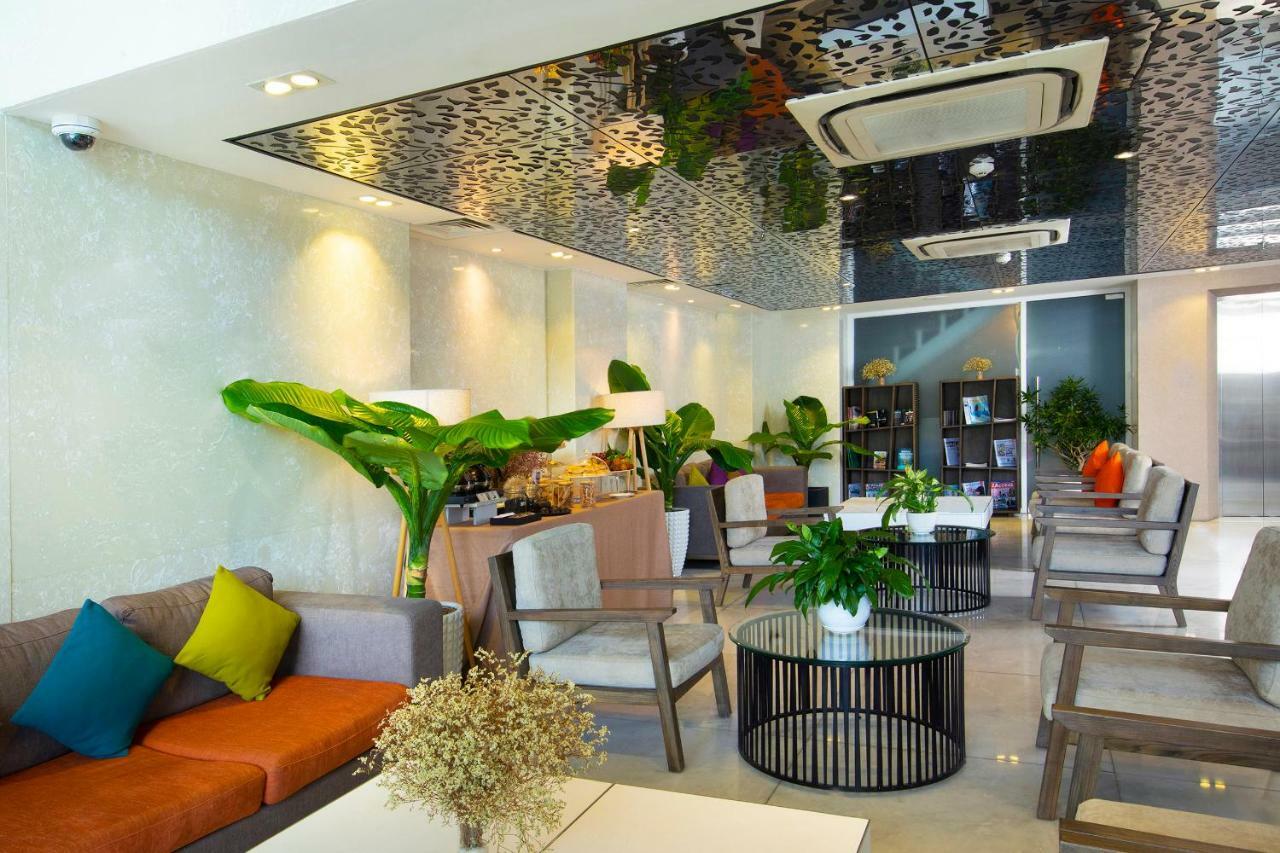 The Blue Hotel مدينة هوشي منه المظهر الخارجي الصورة