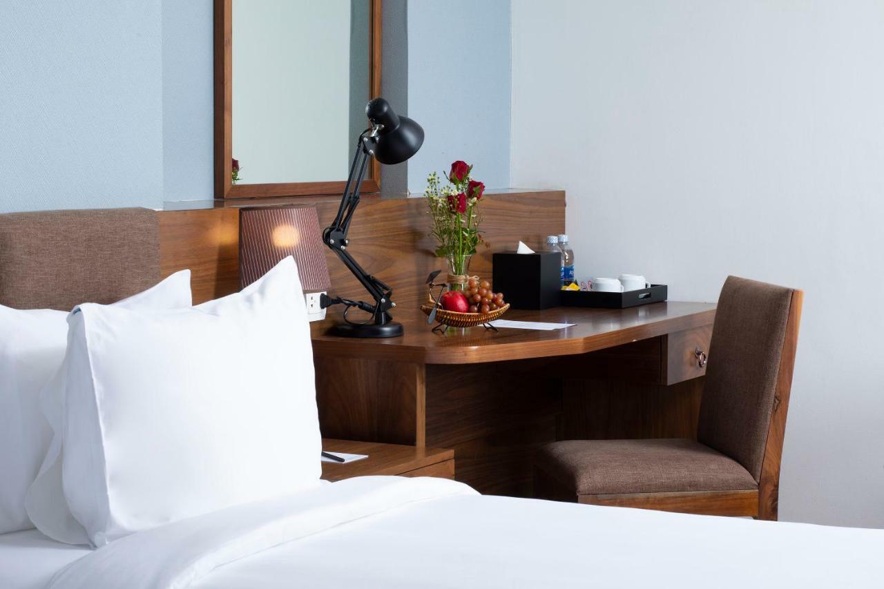 The Blue Hotel مدينة هوشي منه المظهر الخارجي الصورة